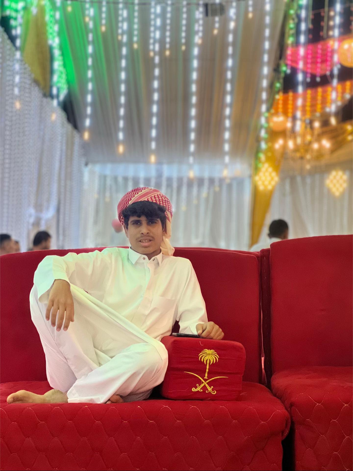 @عٍمرٍ آلُِسوُيهـ&sup1;&sup1;&sup1;