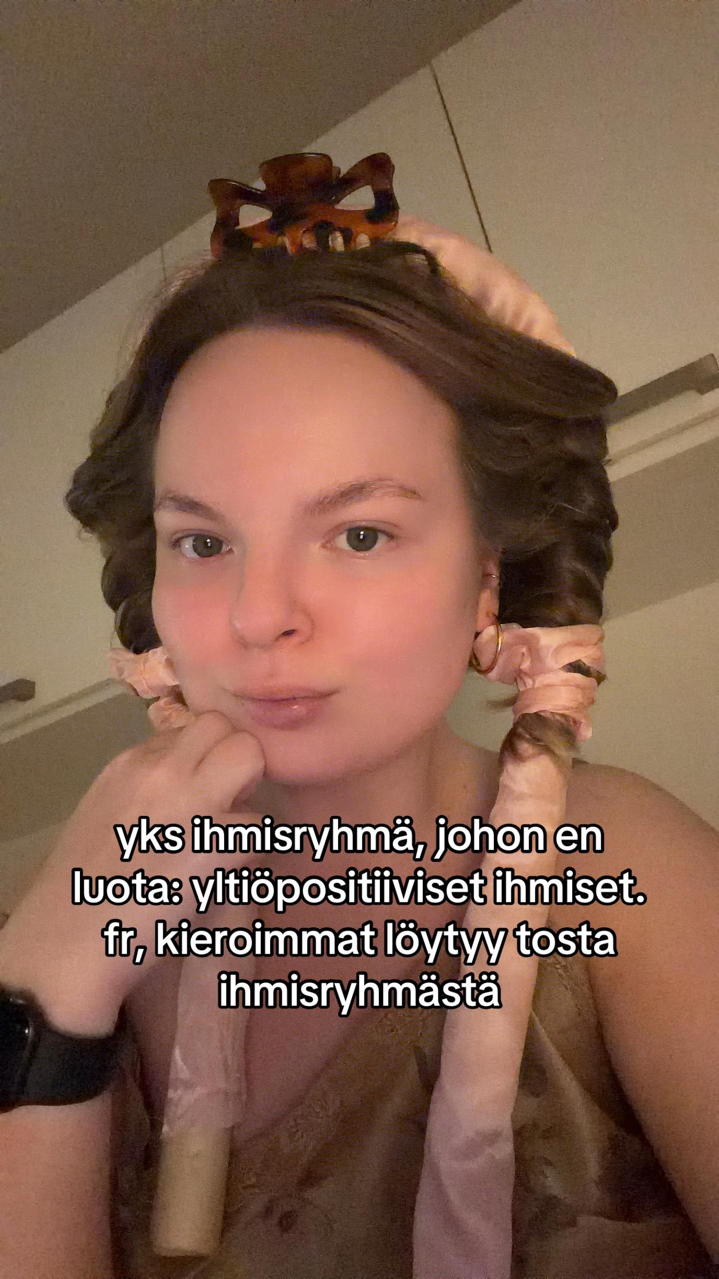 @tiiaroosaa