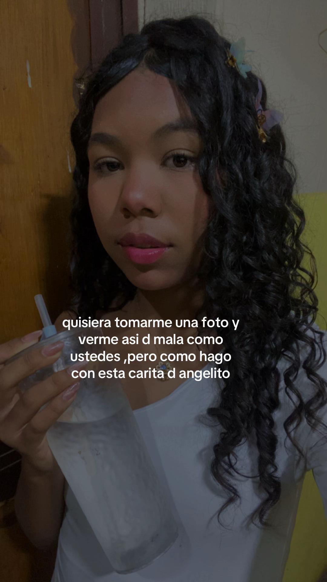 @valerialandaeta_💘