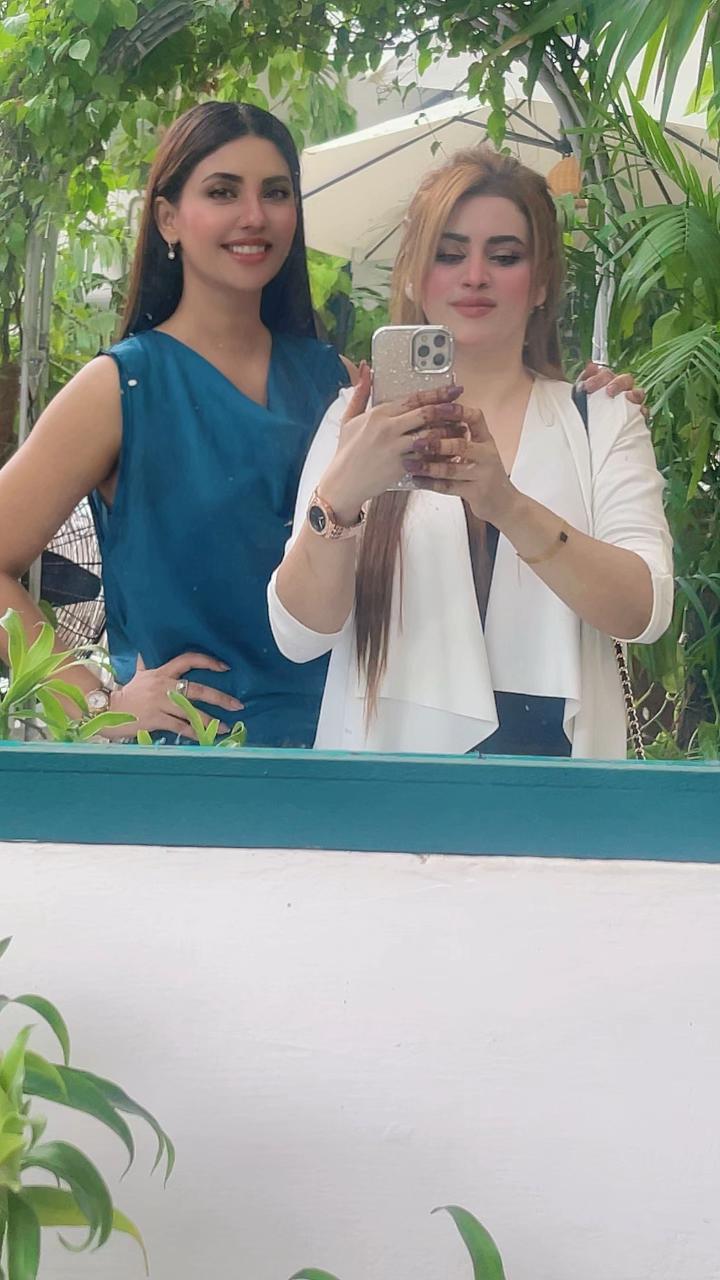 @Benita