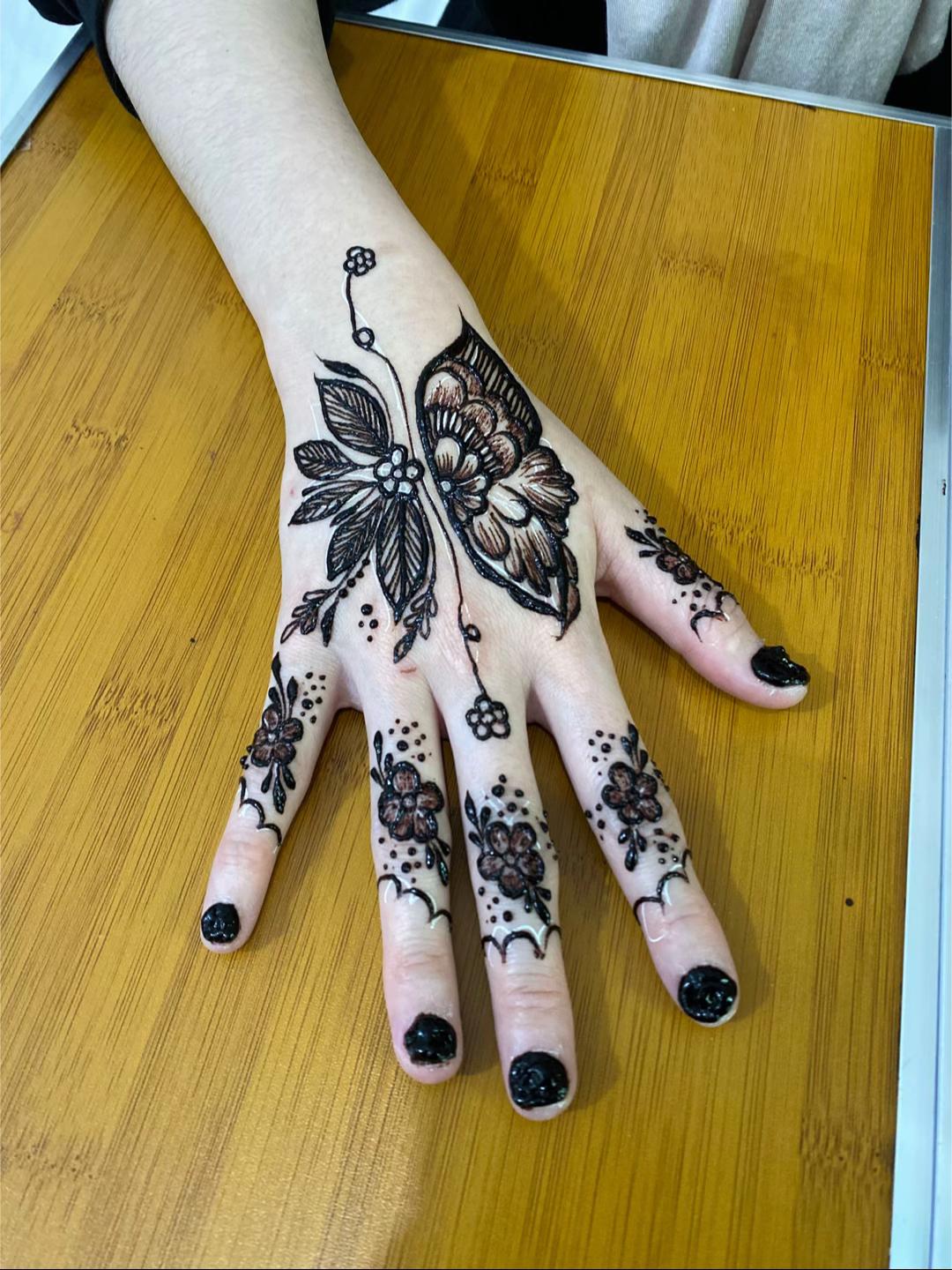 @Satrah henna🌸