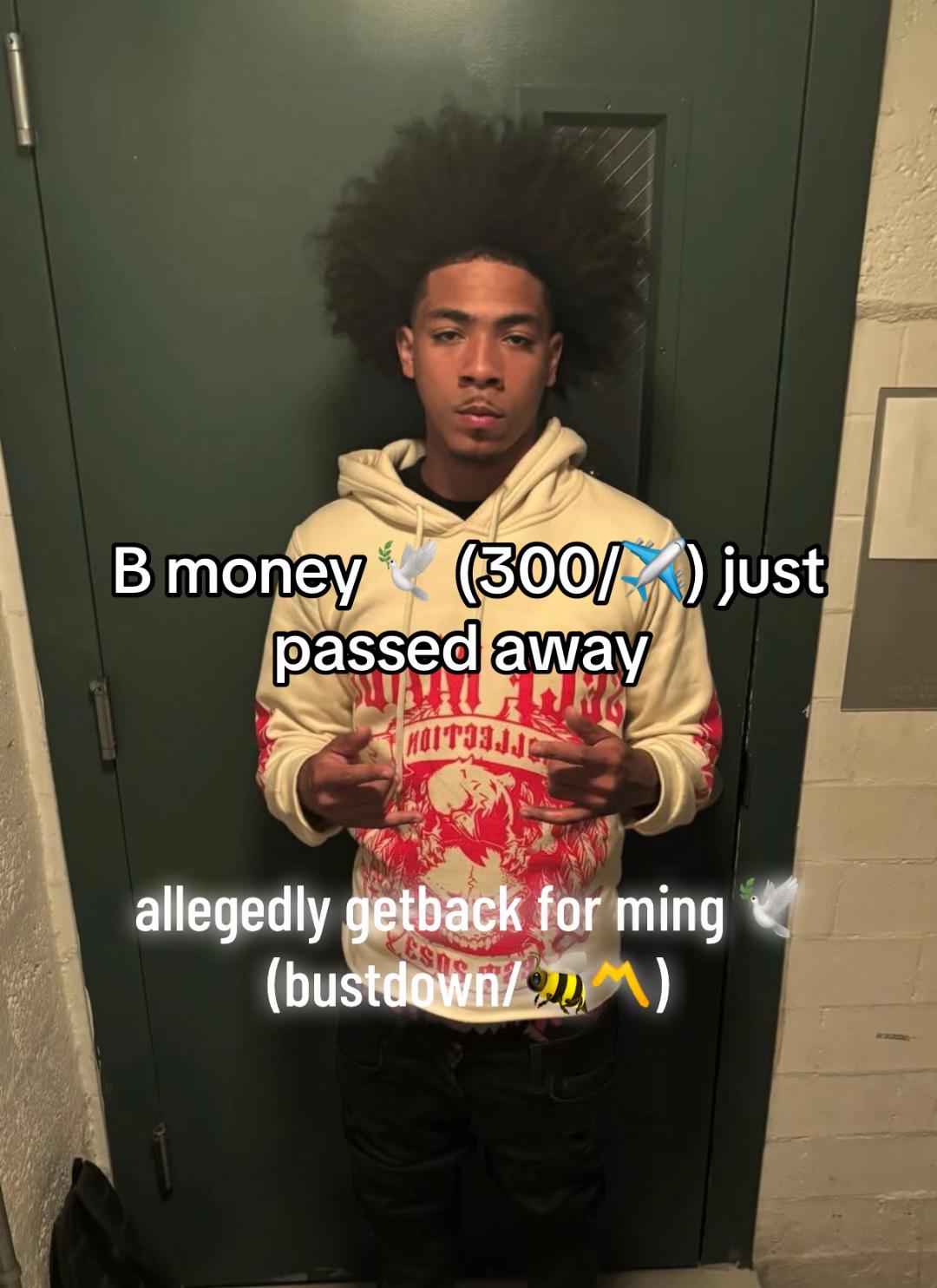 @⃟