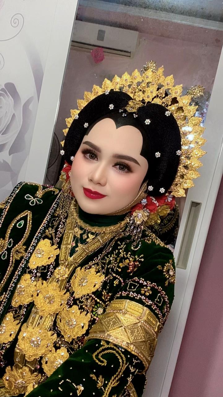 @hermawatimakeuphairdo,MUABone