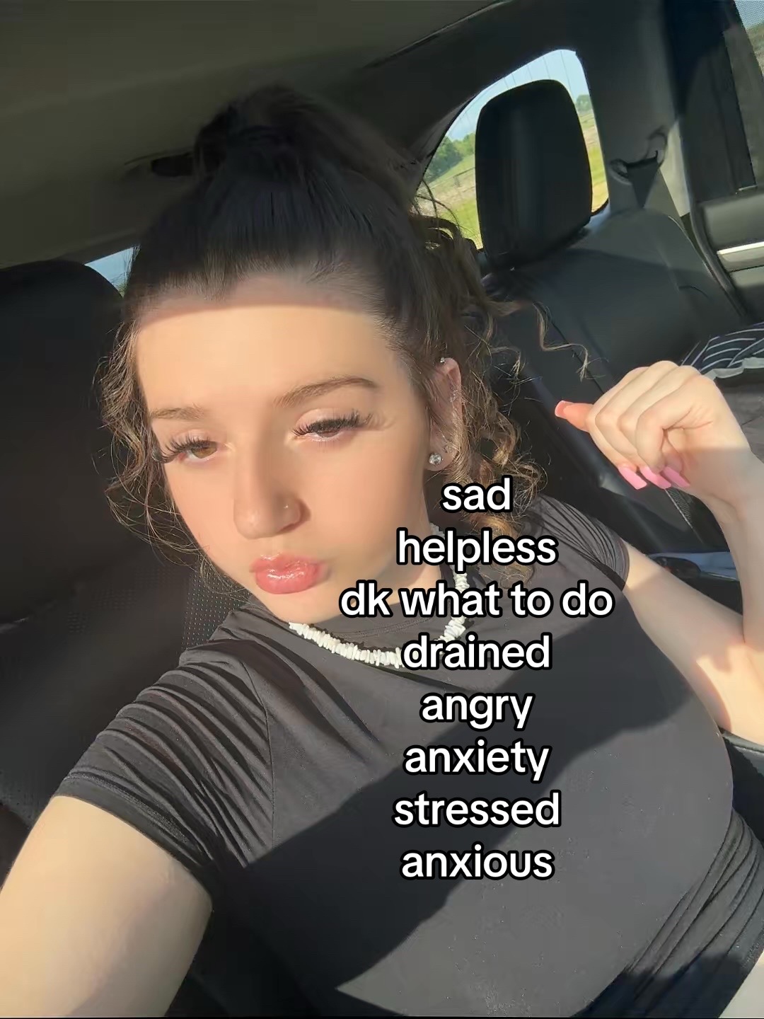@👻.