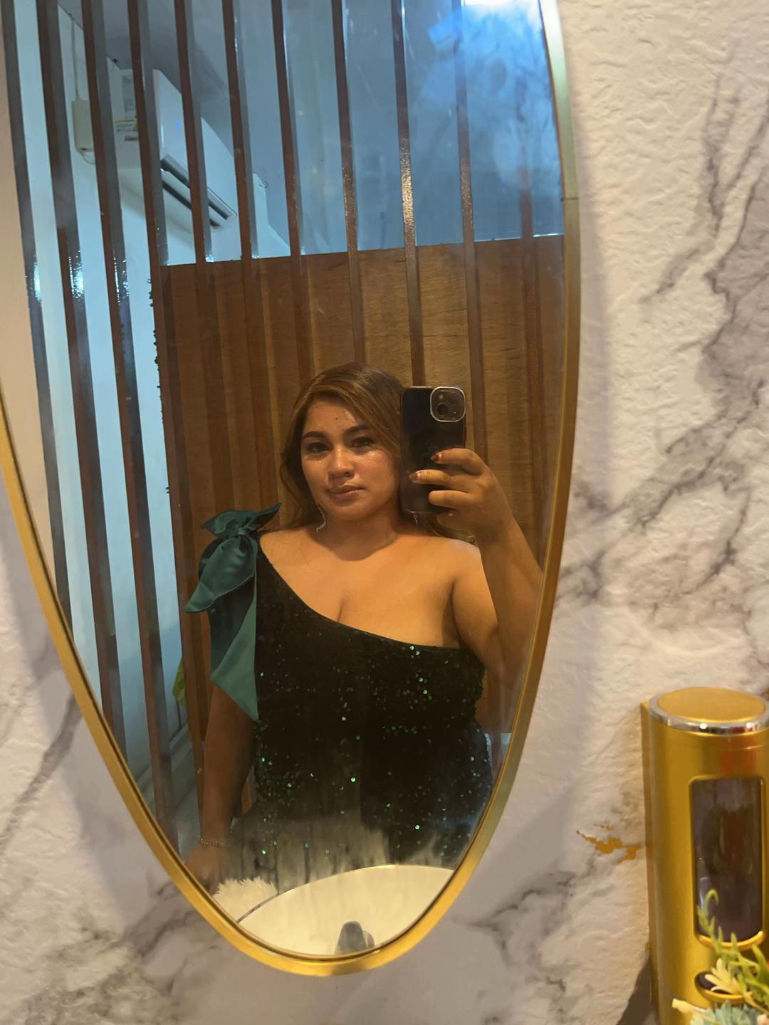@cleavage mom