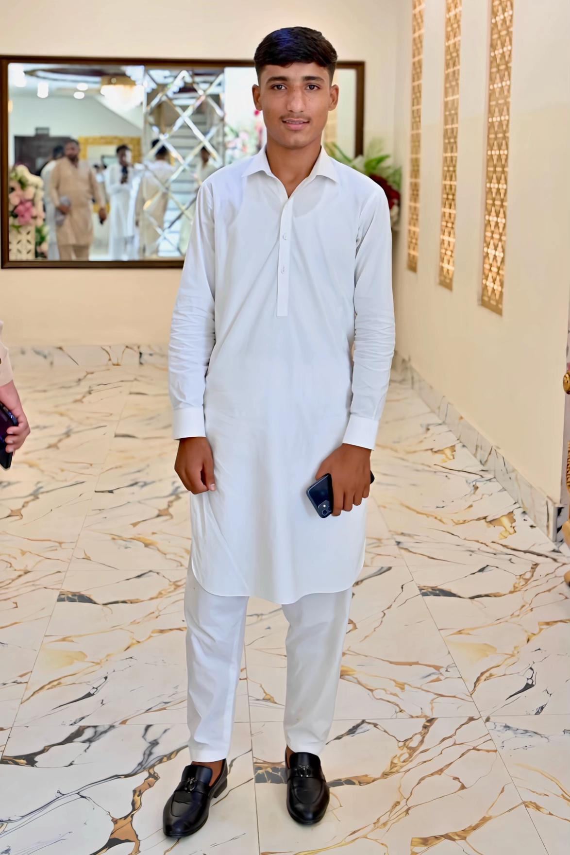 @𝙏𝙖𝙝𝙖 𝙠𝙝𝙖𝙣 🕊️