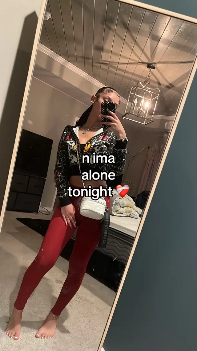 @lee 💋 .