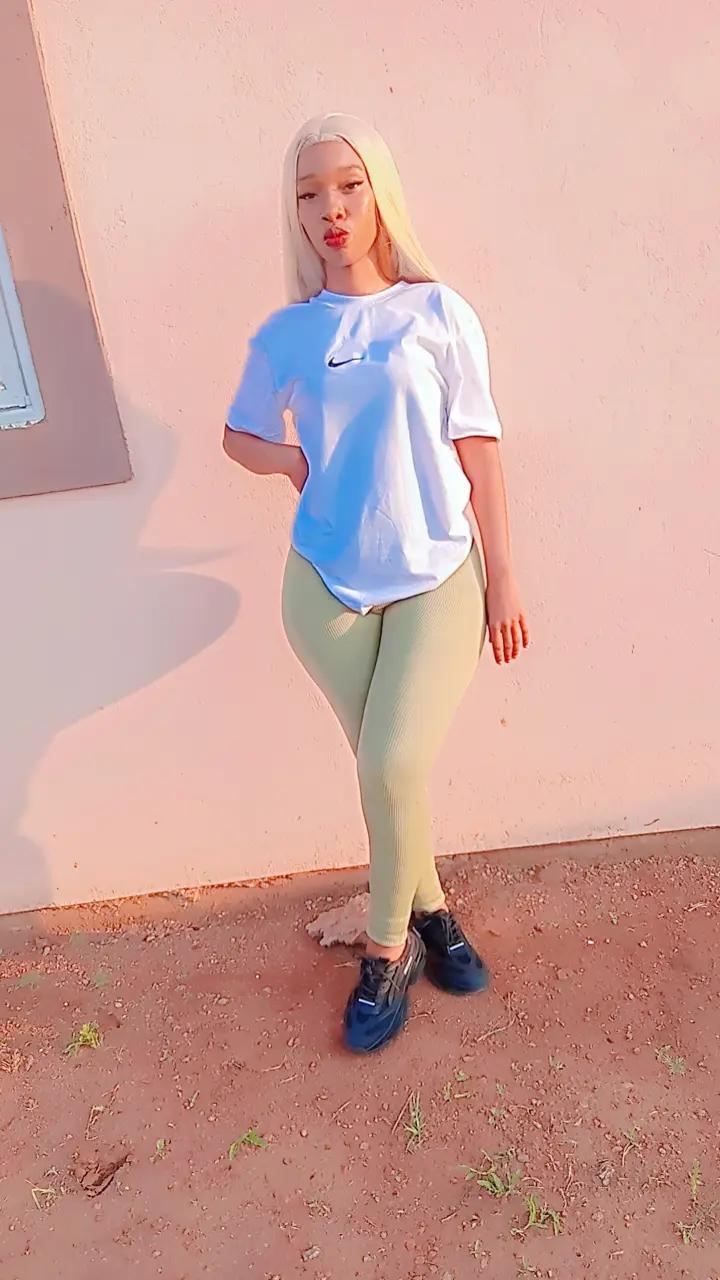 @❣️Tumi Mofokeng🐇