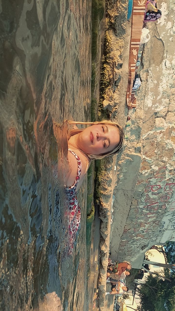 @Aleyna tilki
