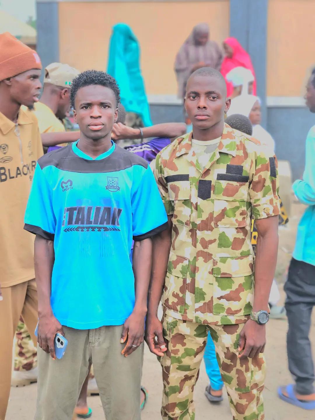 @itz bolomson footballer