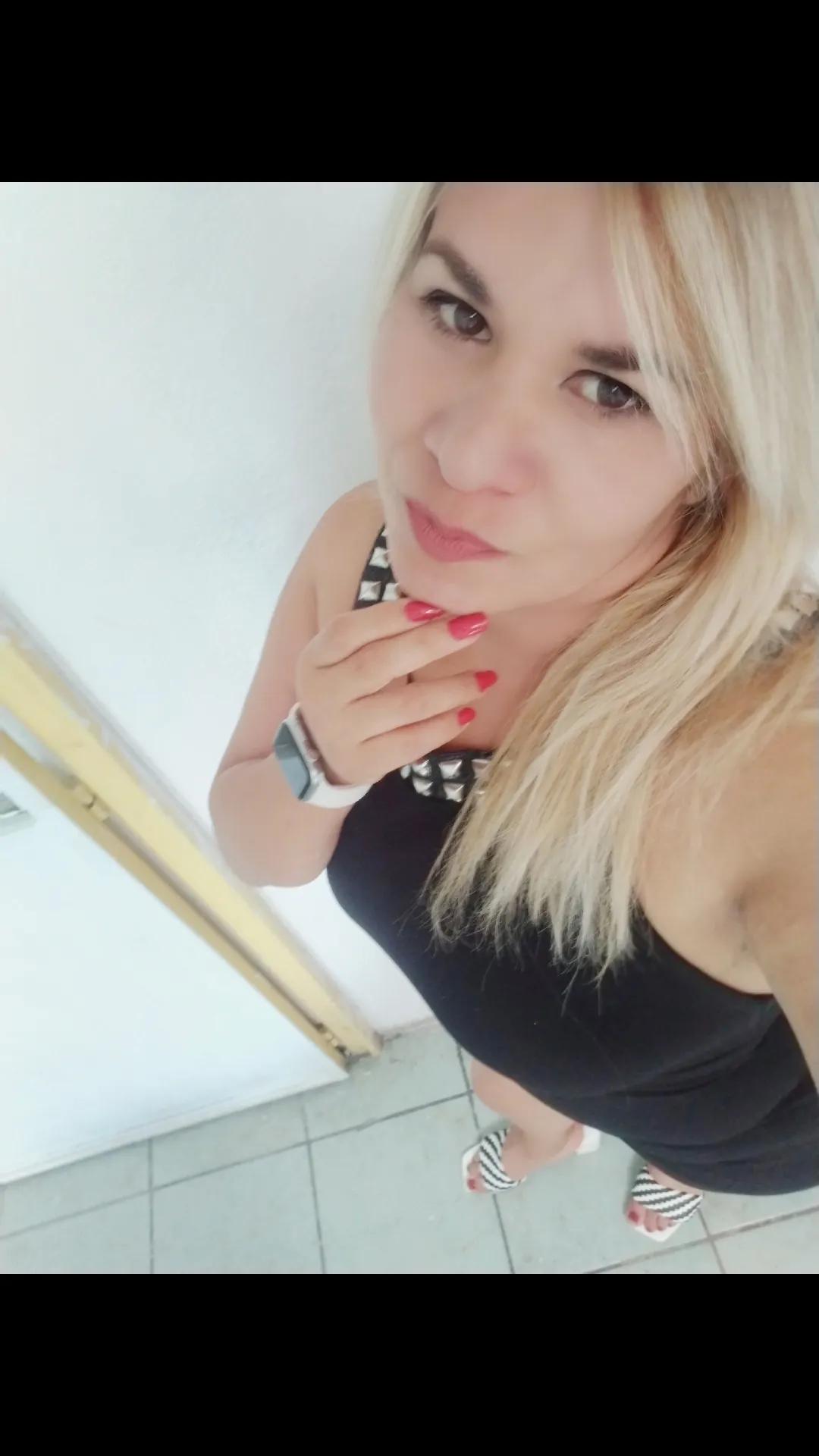 @carmen santi