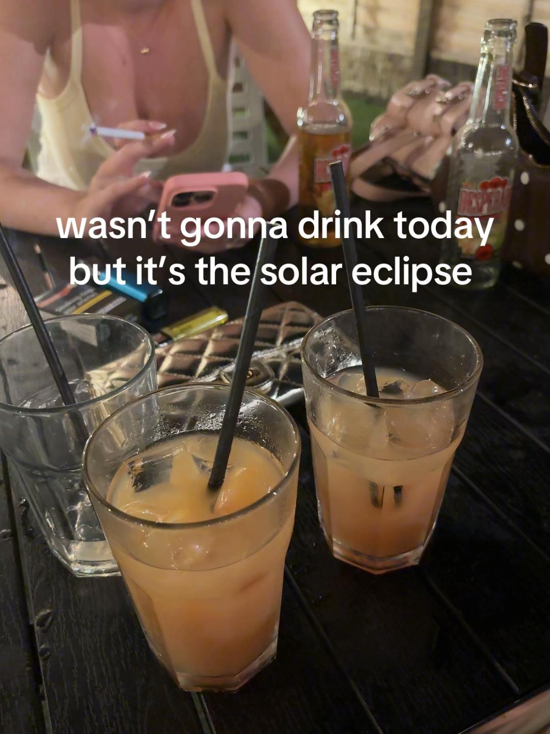 @Nikki