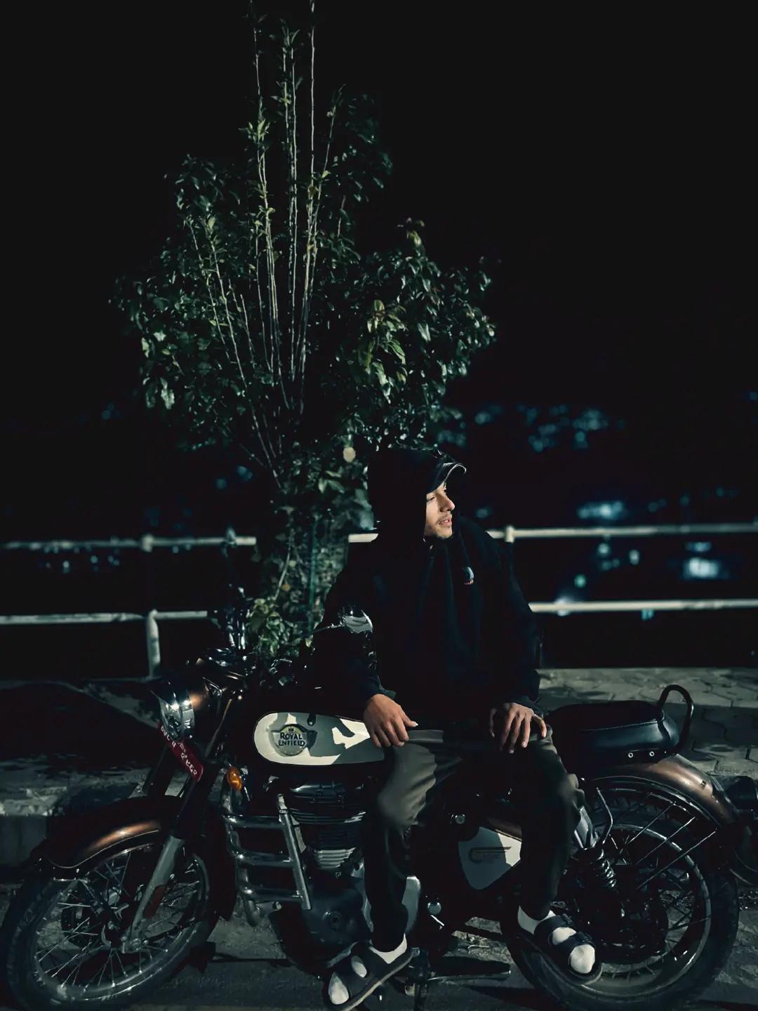 @BikerSpark___