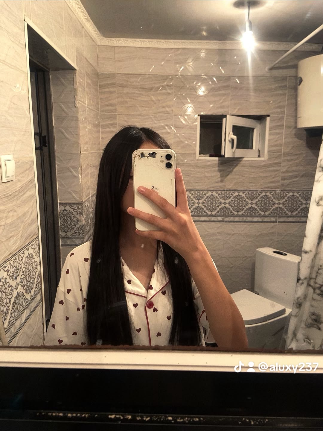 @Ая🌷