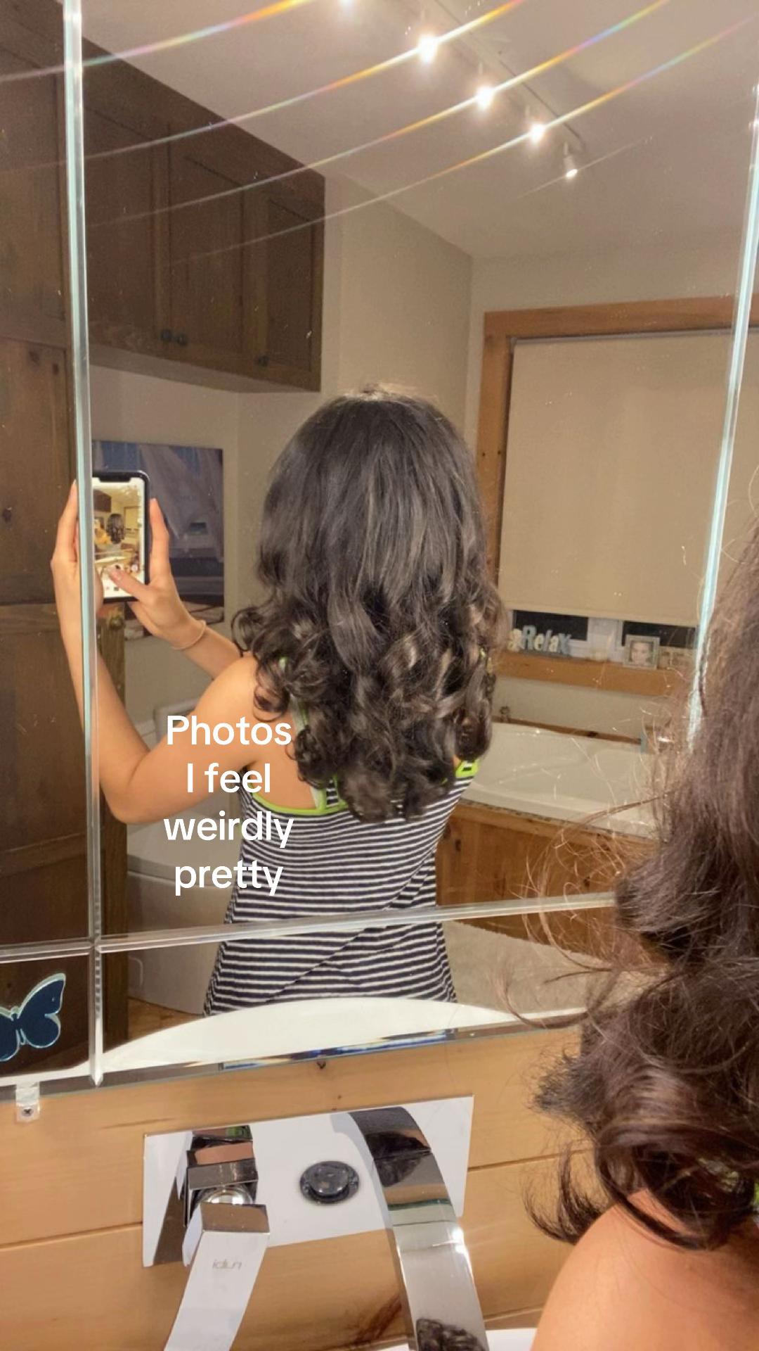 @Elle