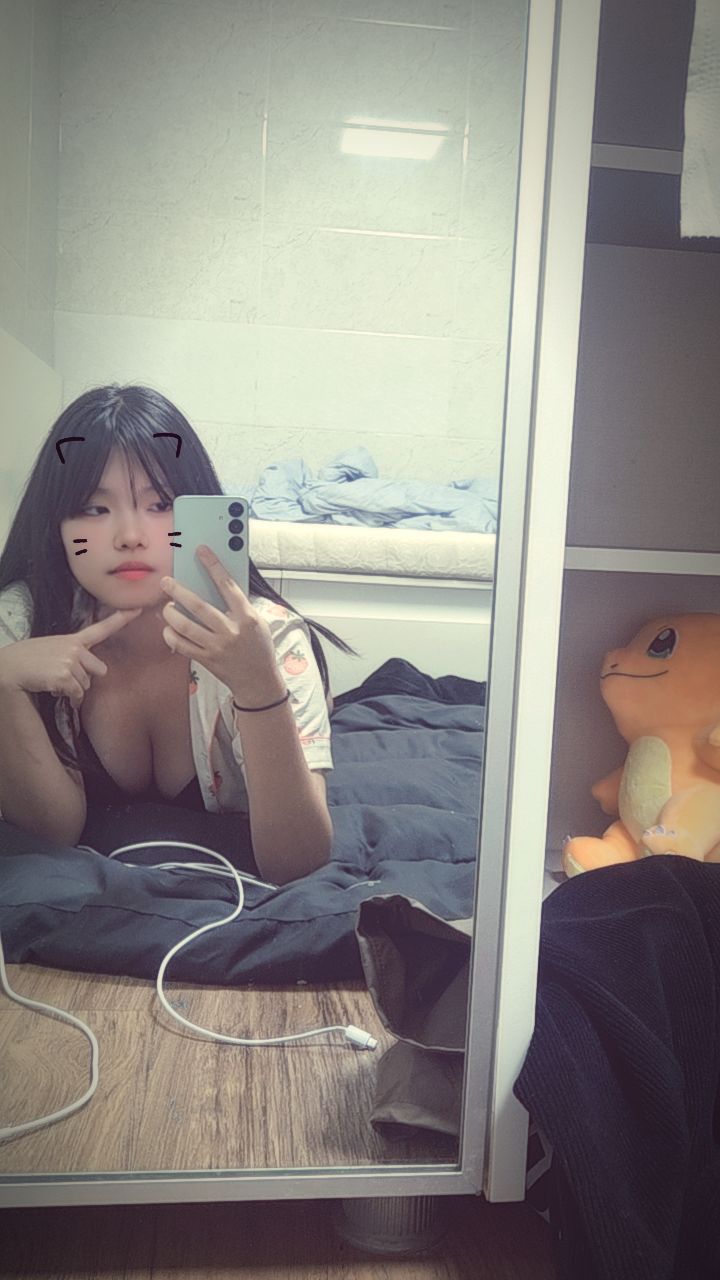 @다현