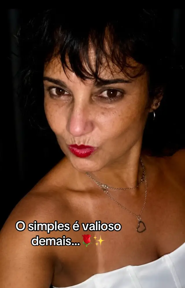 @Anna Freire 🌹🦋