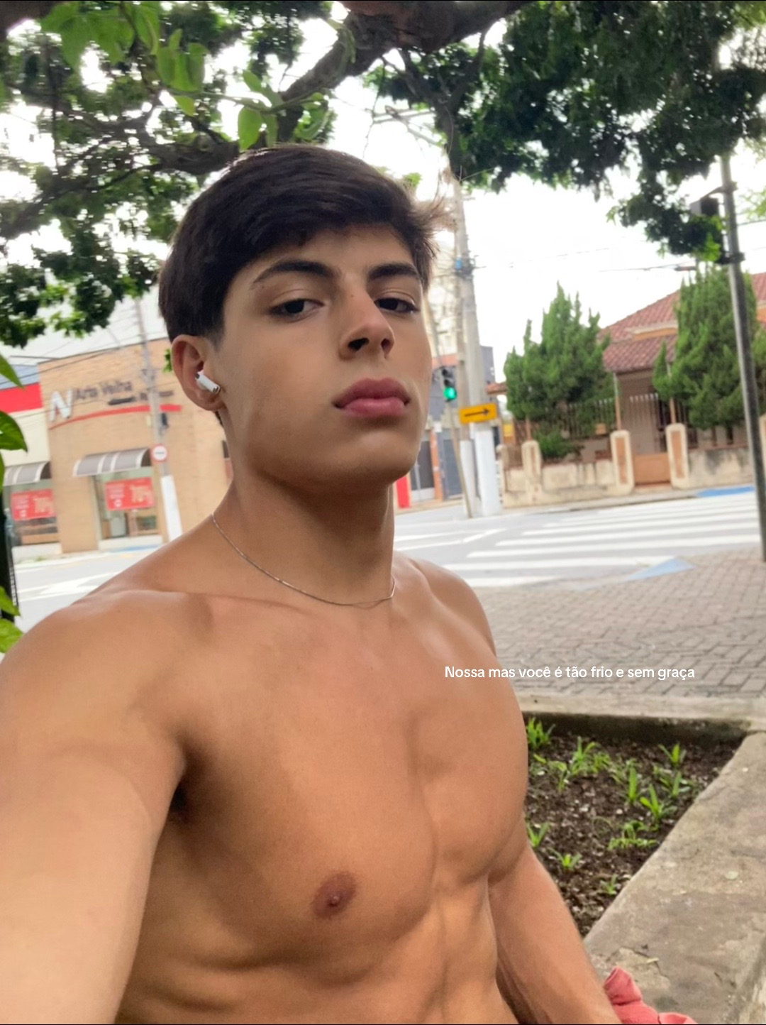 @leozinho🧞♂️