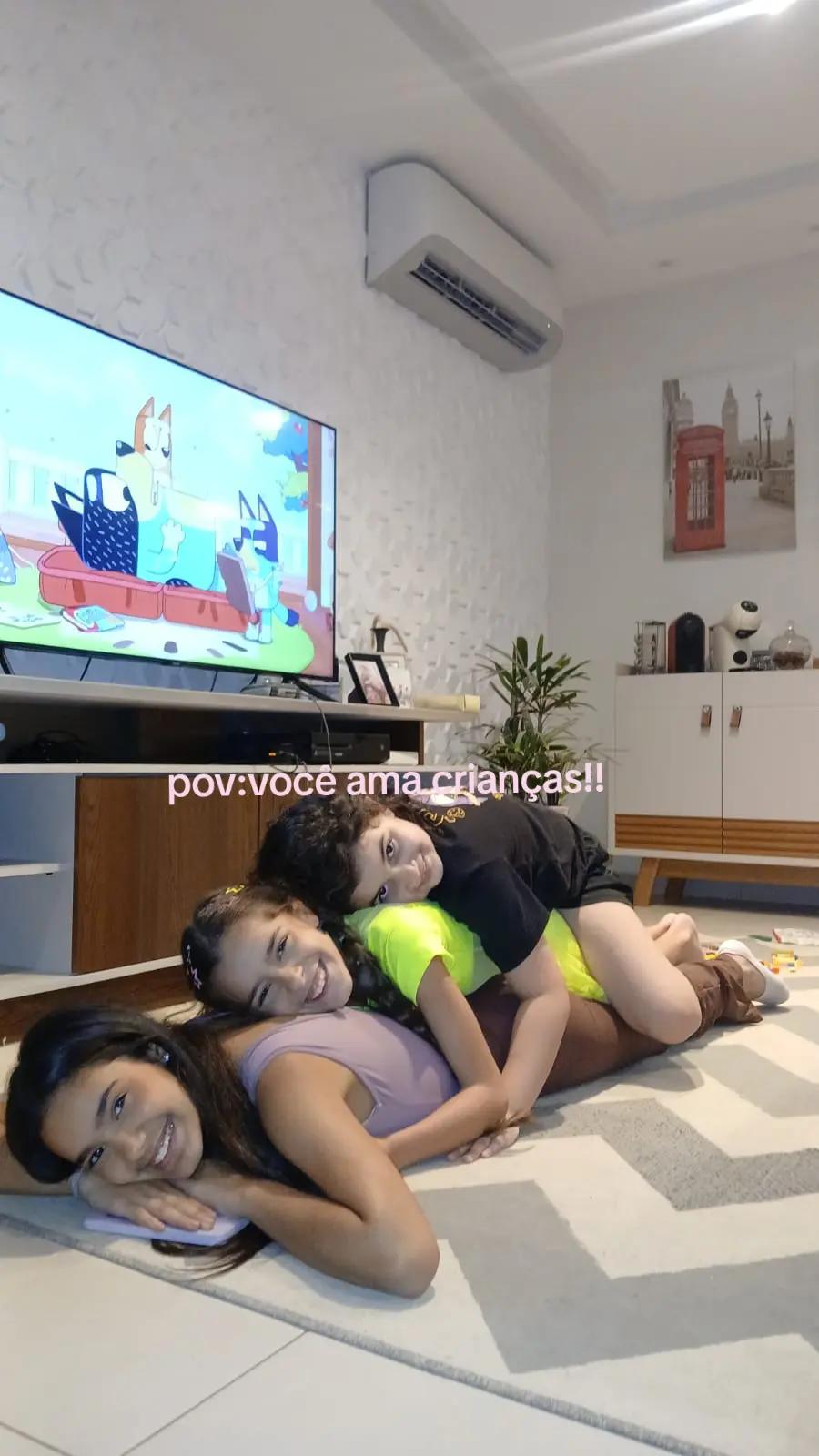 @Marcela.amaralofc