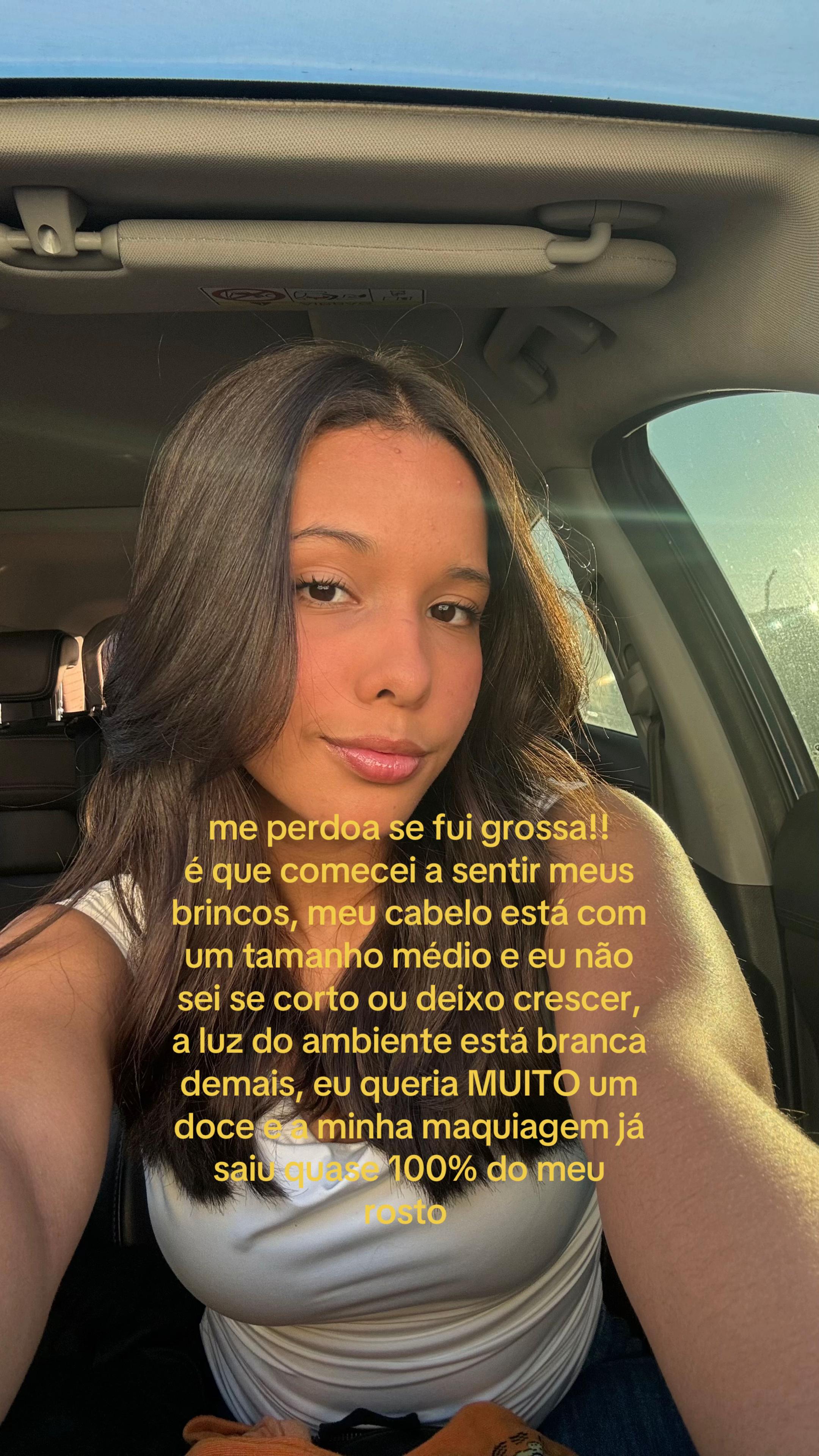 @kellyy
