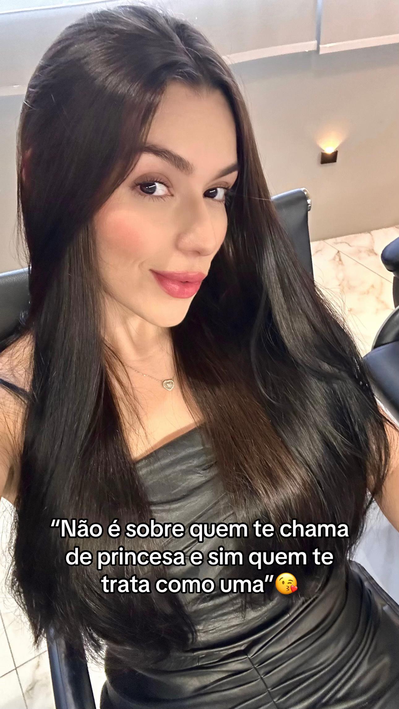 @Lyvian