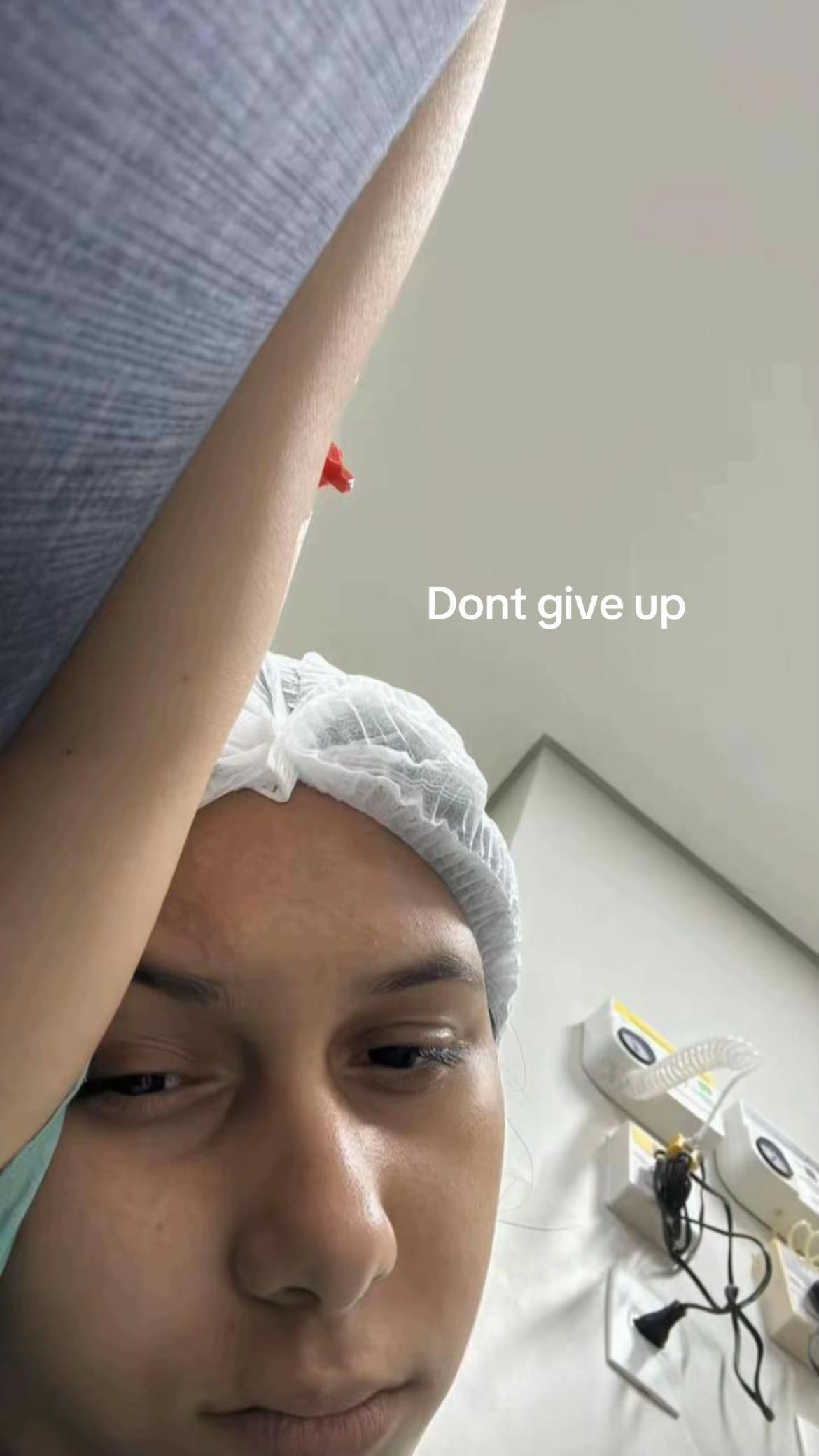 @Bebela 🎗️