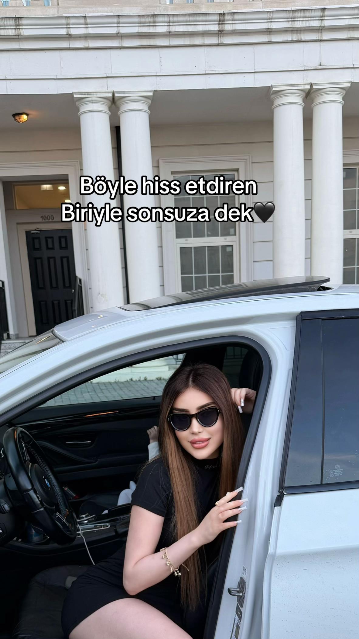 @Məleykə Akbərli