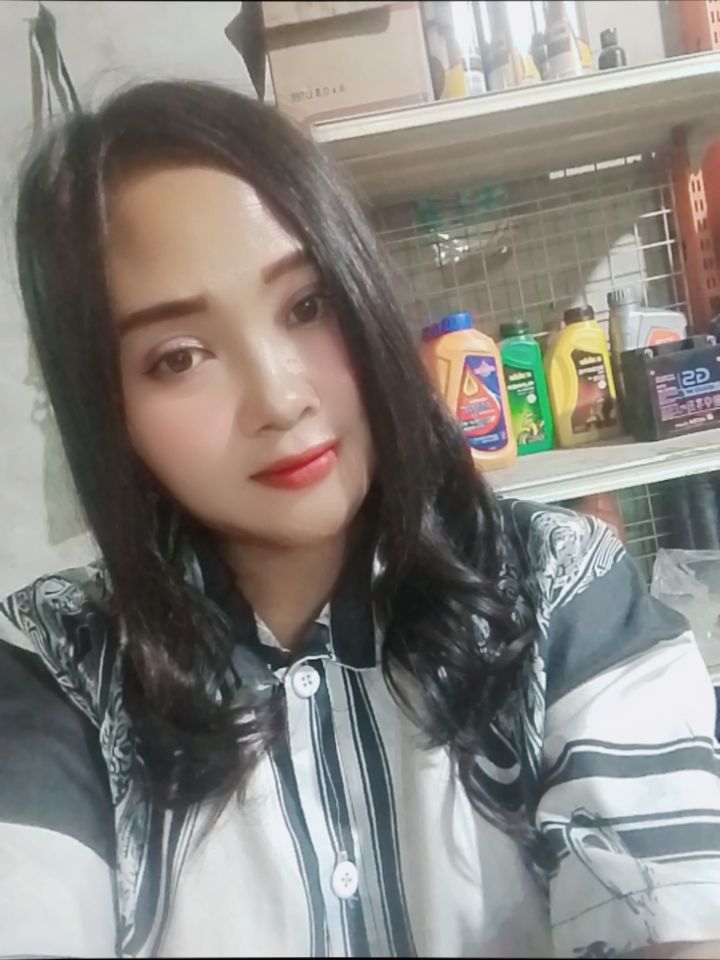 @putriastriani