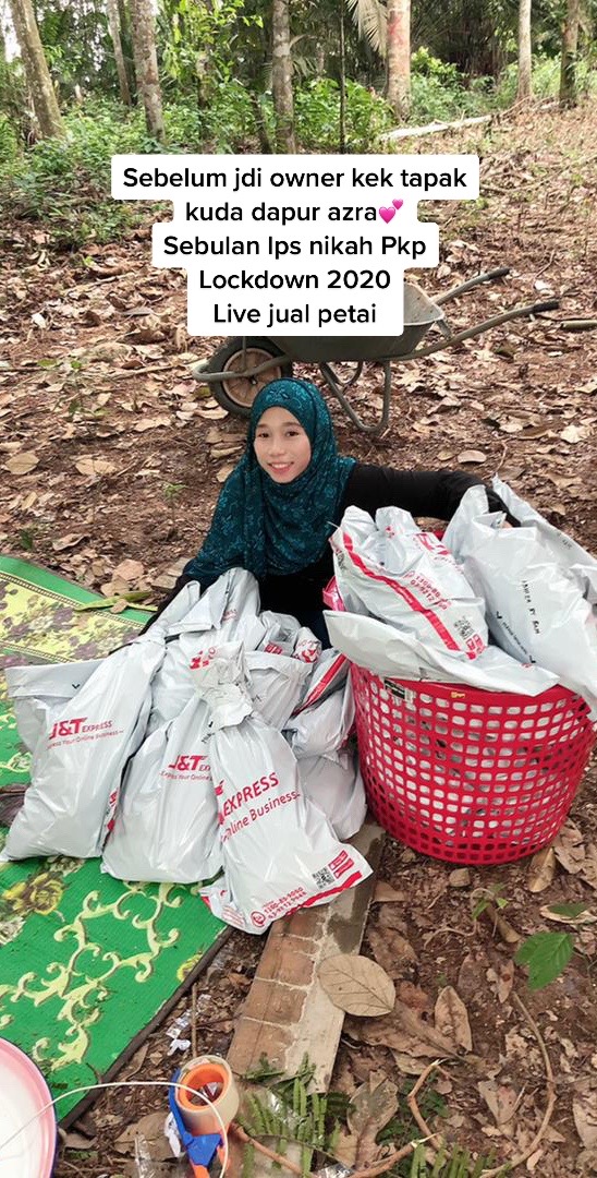 @Auni Tapakkuda