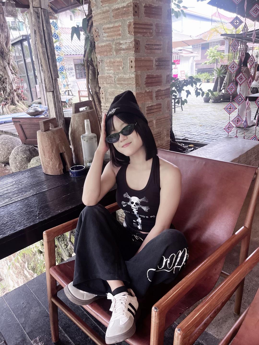 @หญิงที่เอวพริ้ววๆดิว่ะ💯