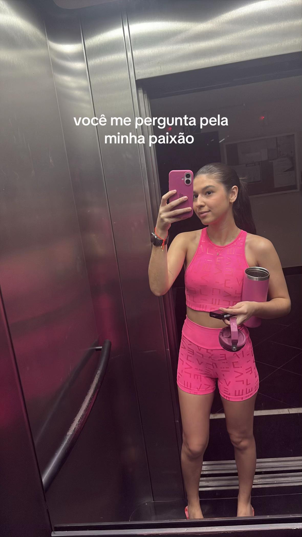 @Ana Clara