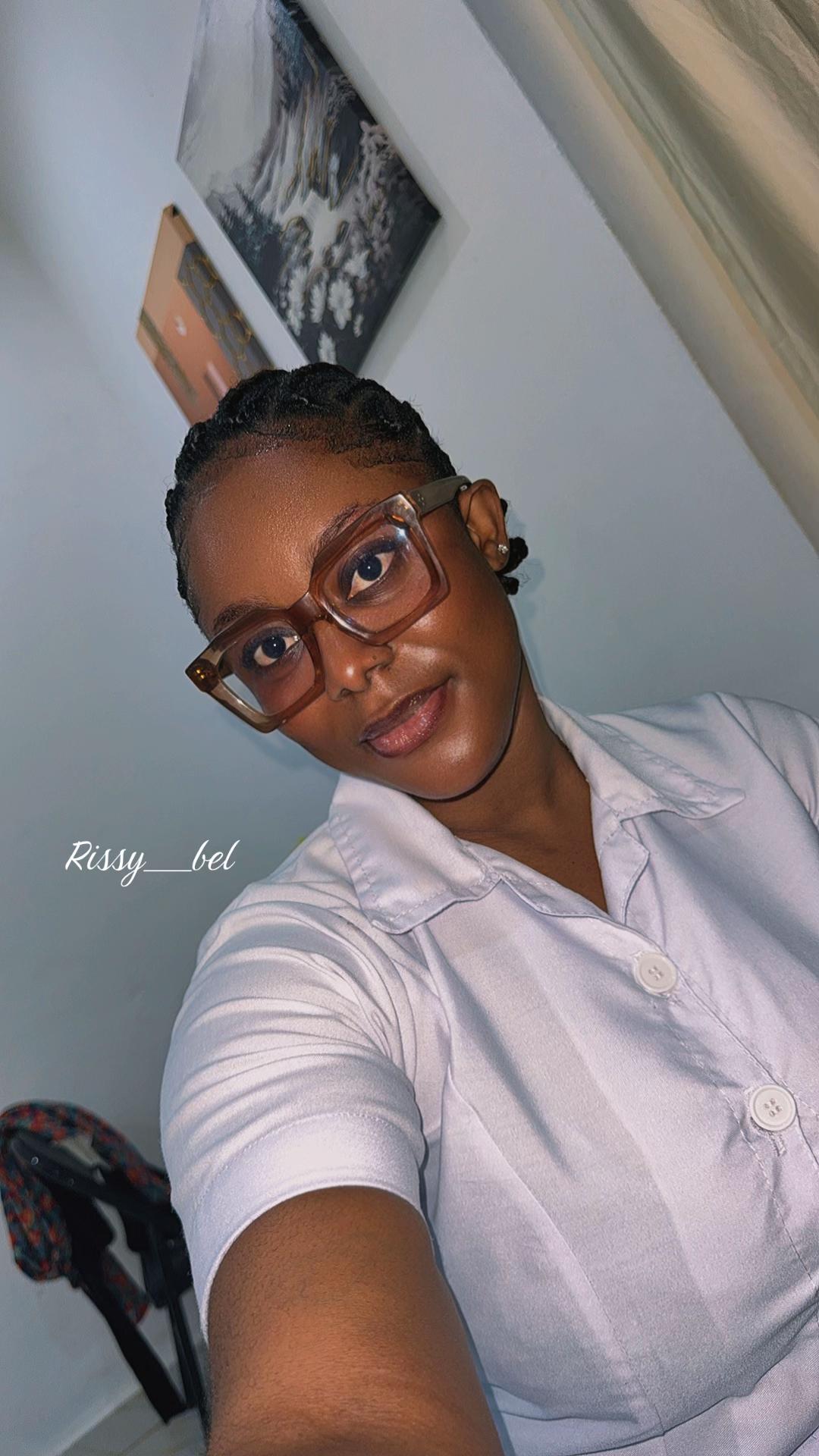 @RÏSSŸ🌸🎀