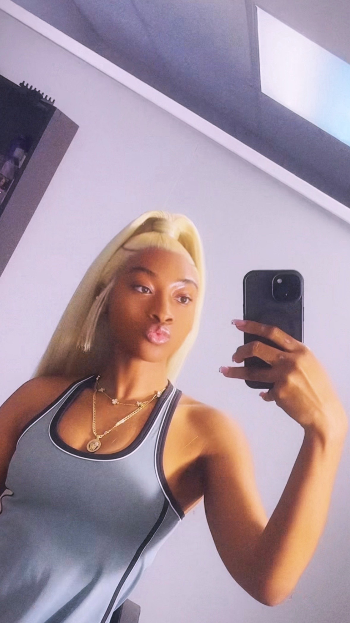 @lexofallure