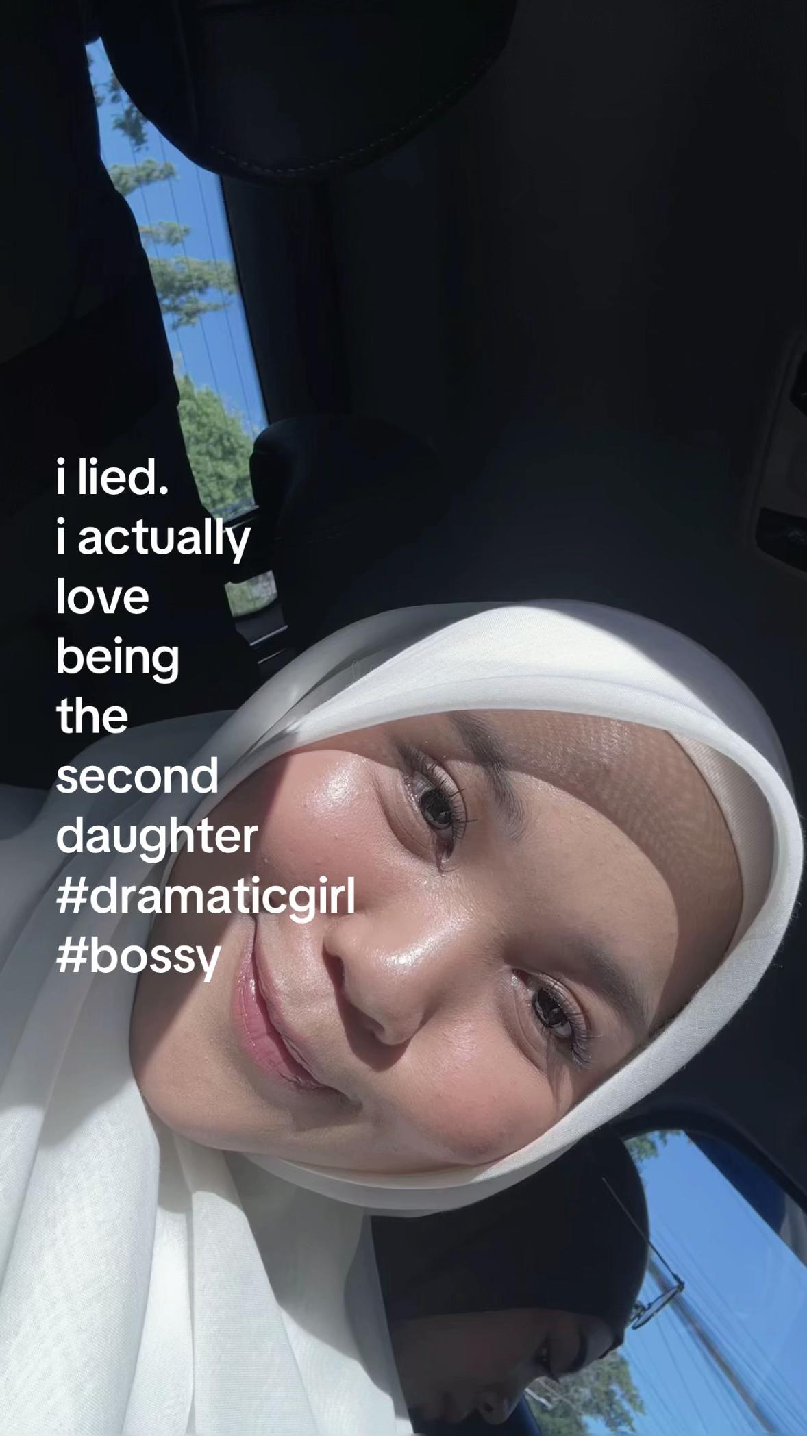 @niyAaa