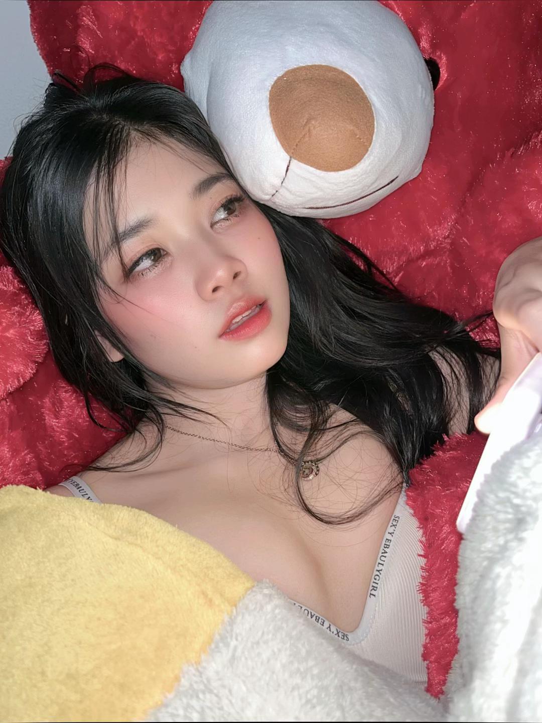 @𝐟𝐨𝐧𝐠 ᶠᵒⁿᵍ