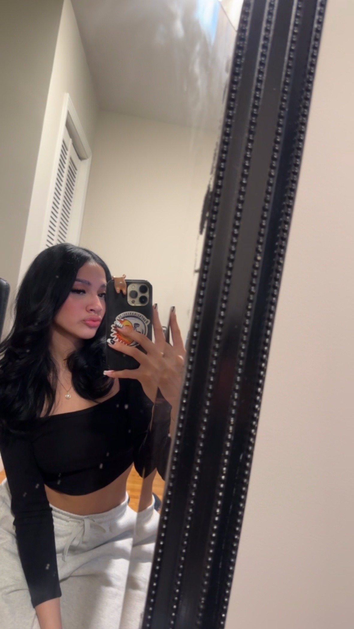 @Esthyy