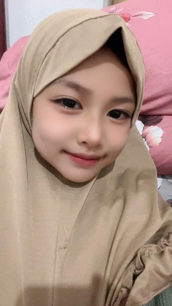 @Anya makeup