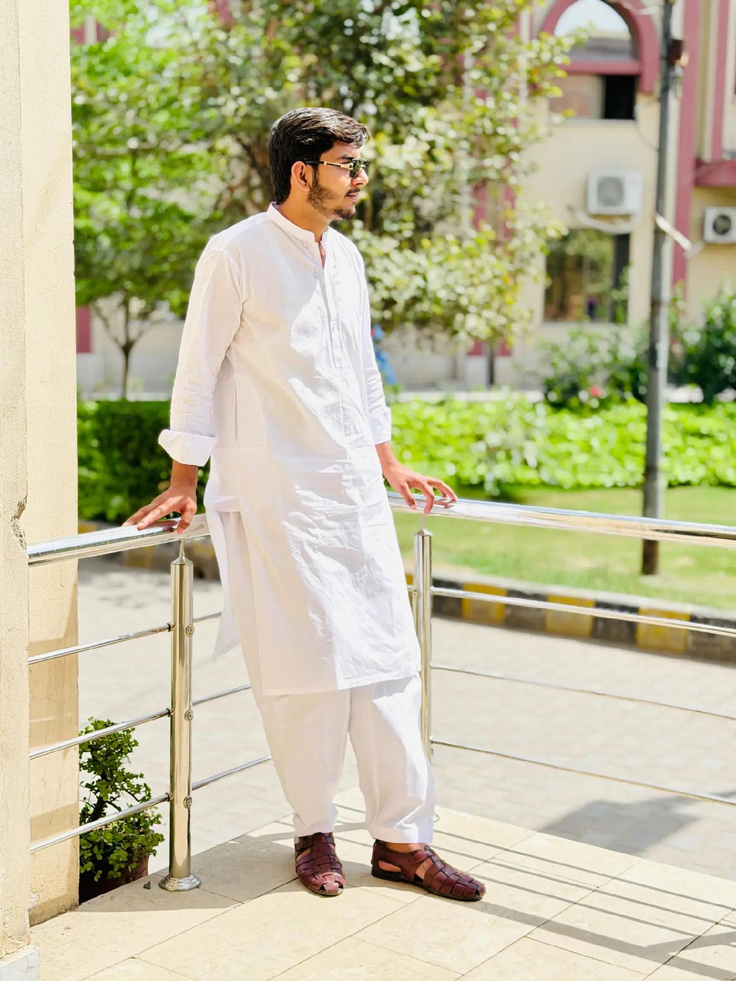 @Umair umer bhatti (official)♐