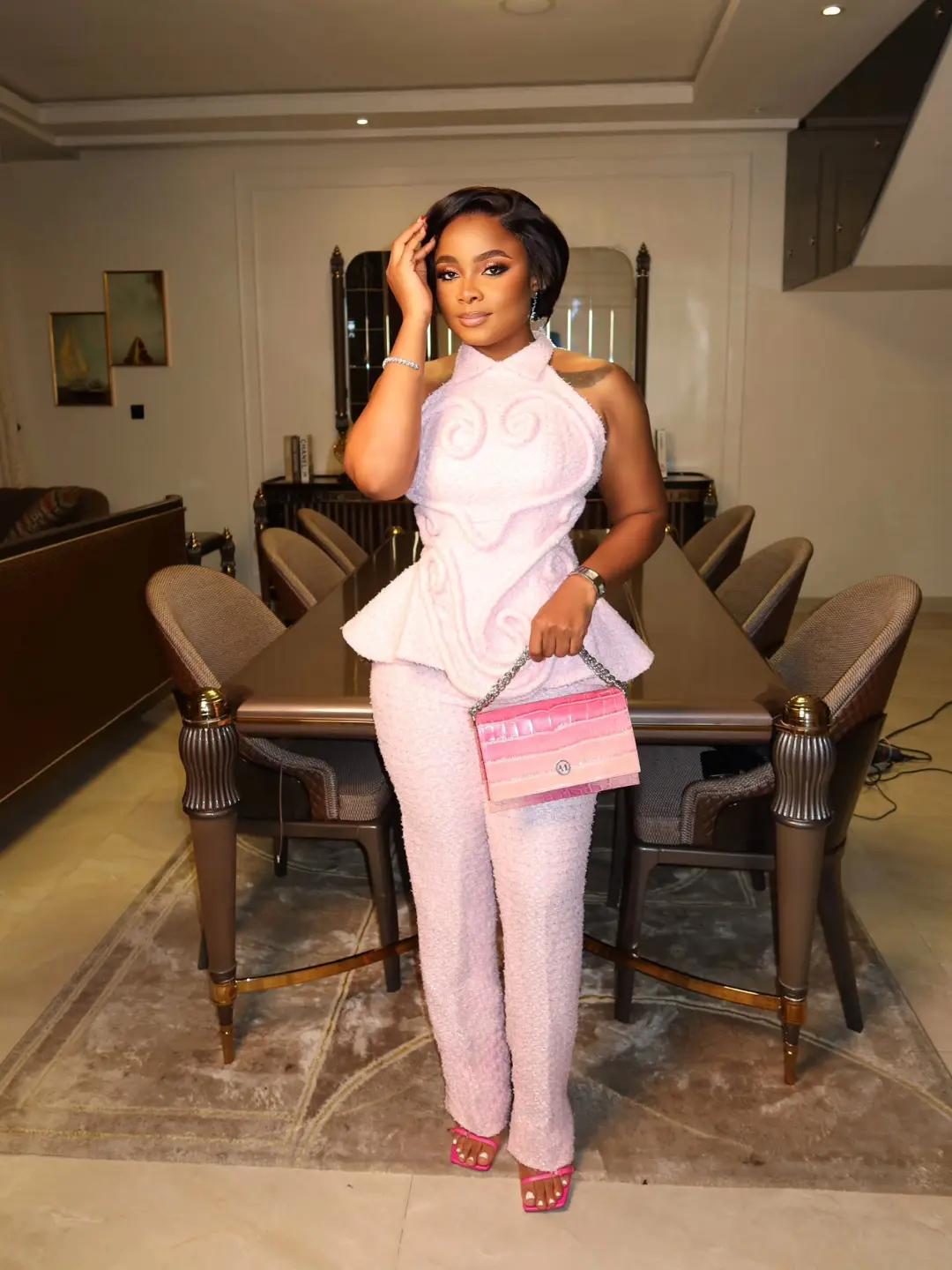 @Bimbo Ademoye's Addict