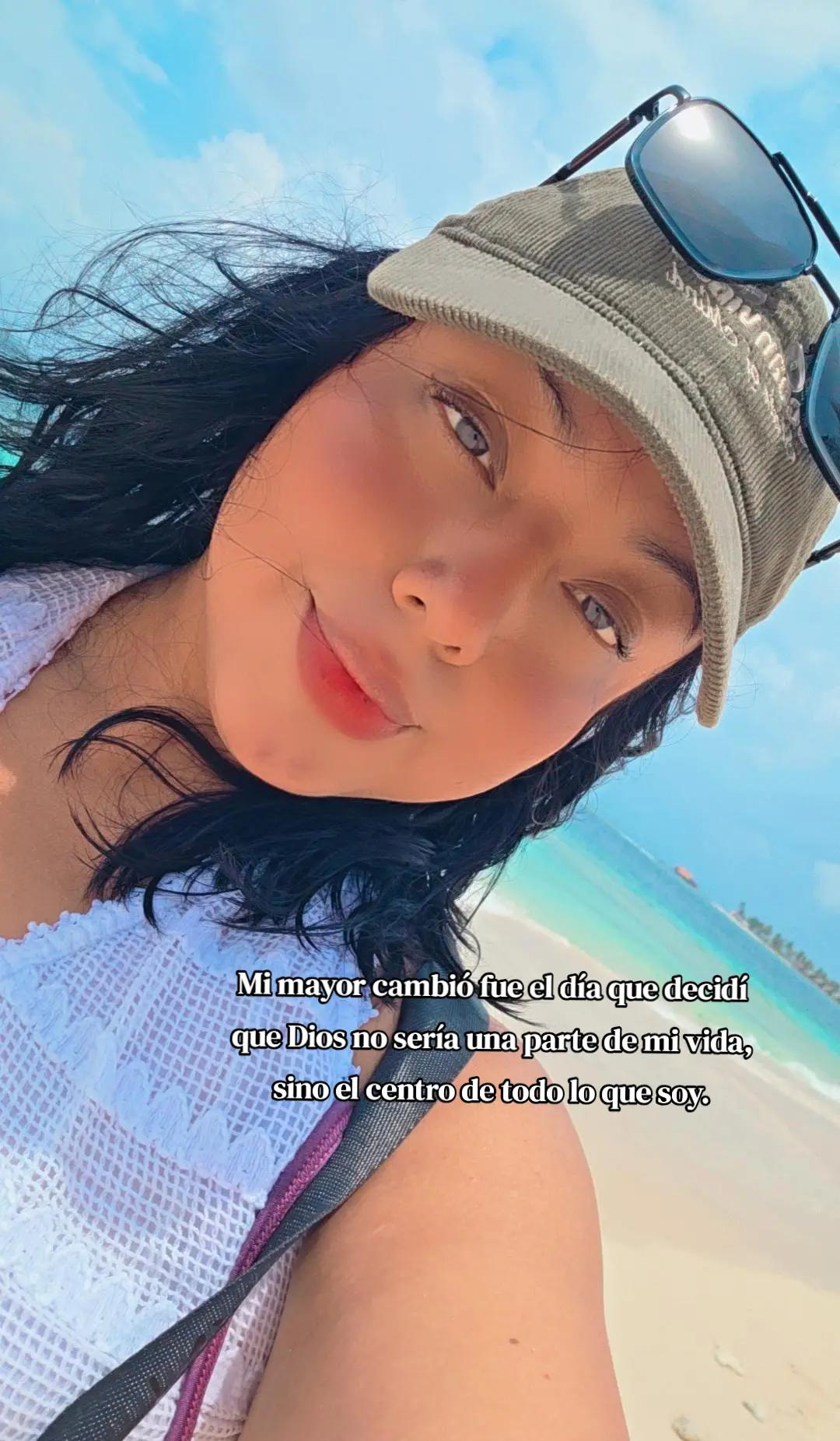 @🦋