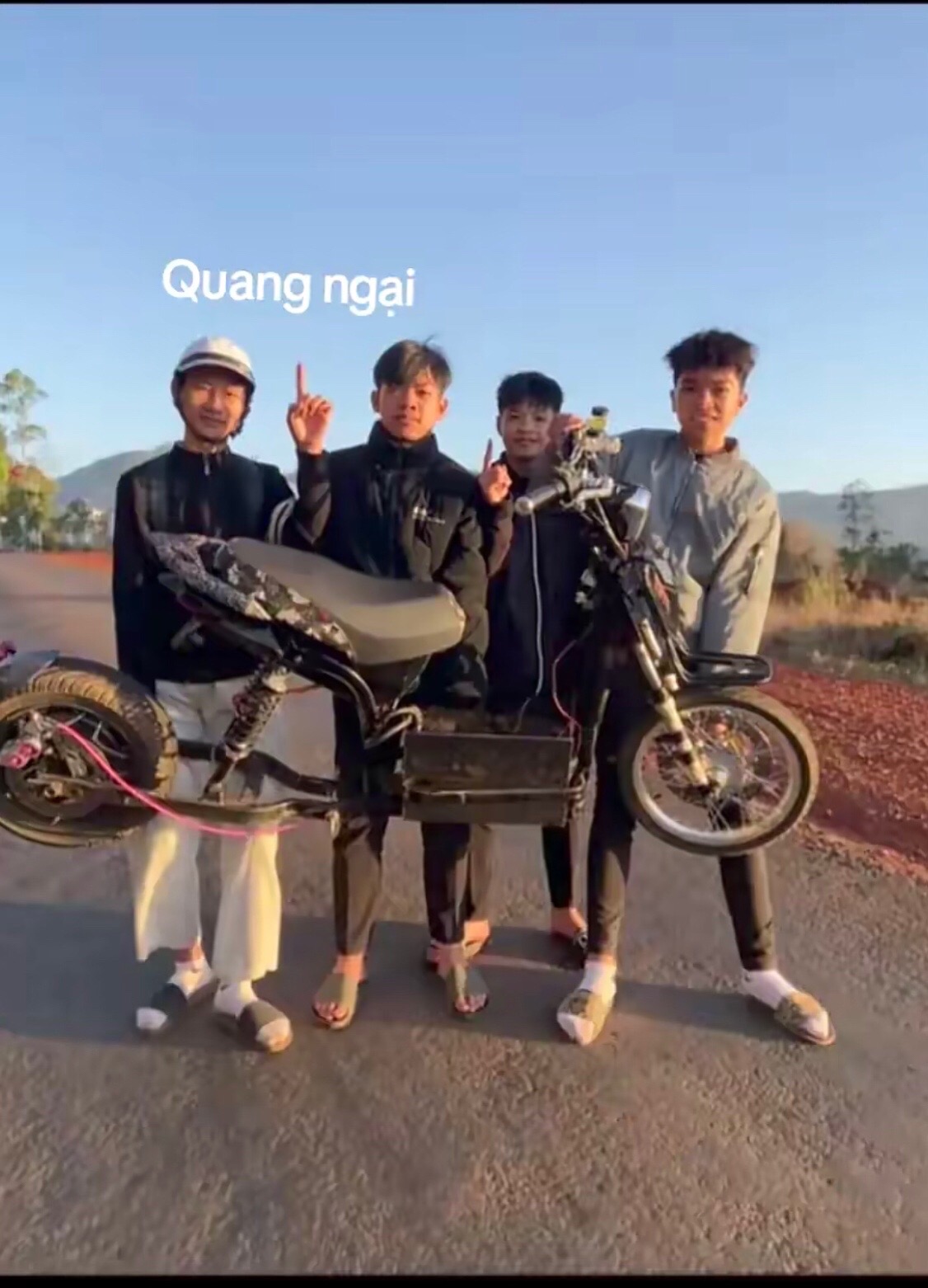 @Báo tour ✅✅
