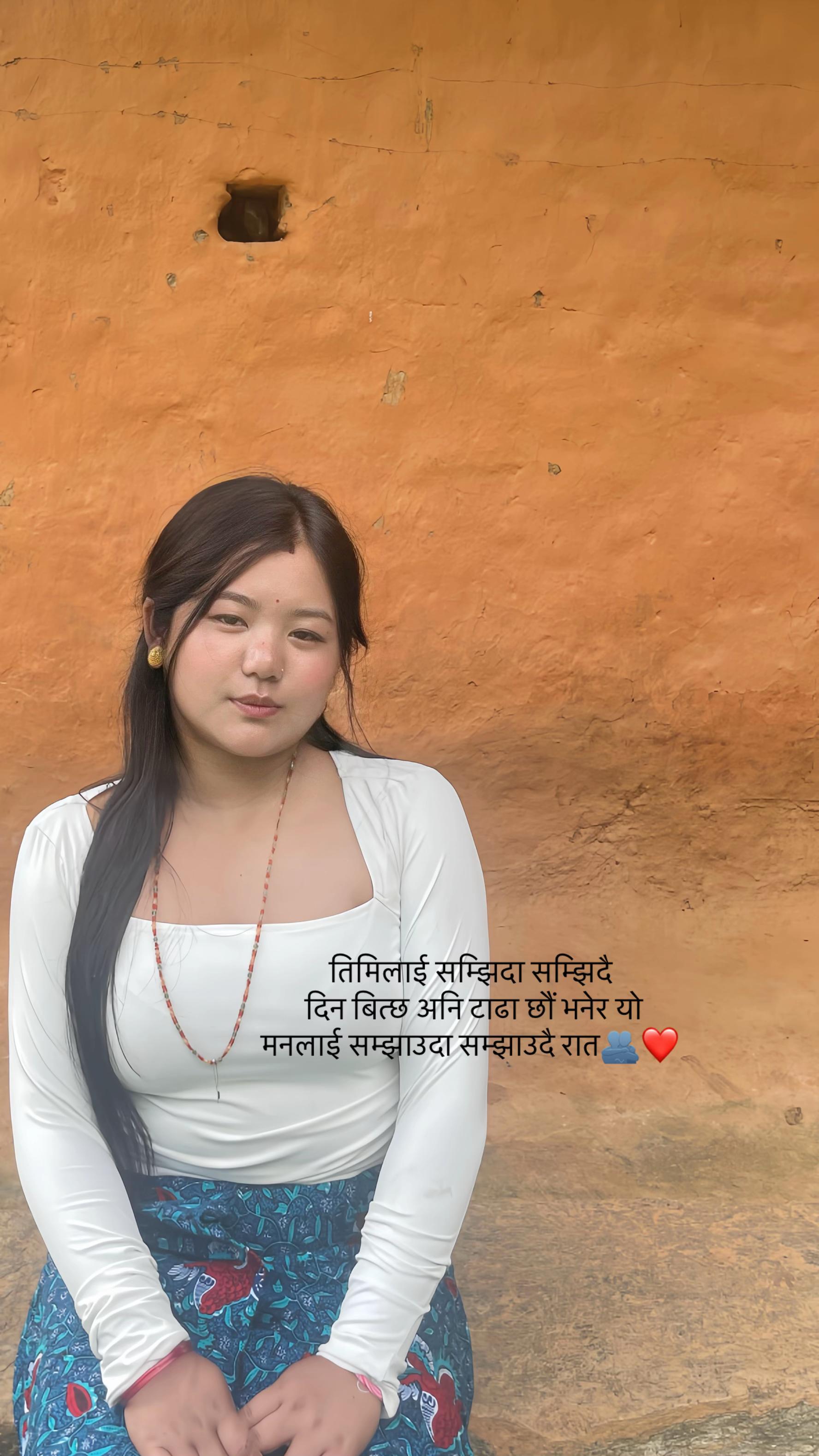 @Asmita_sunuwar_kirati