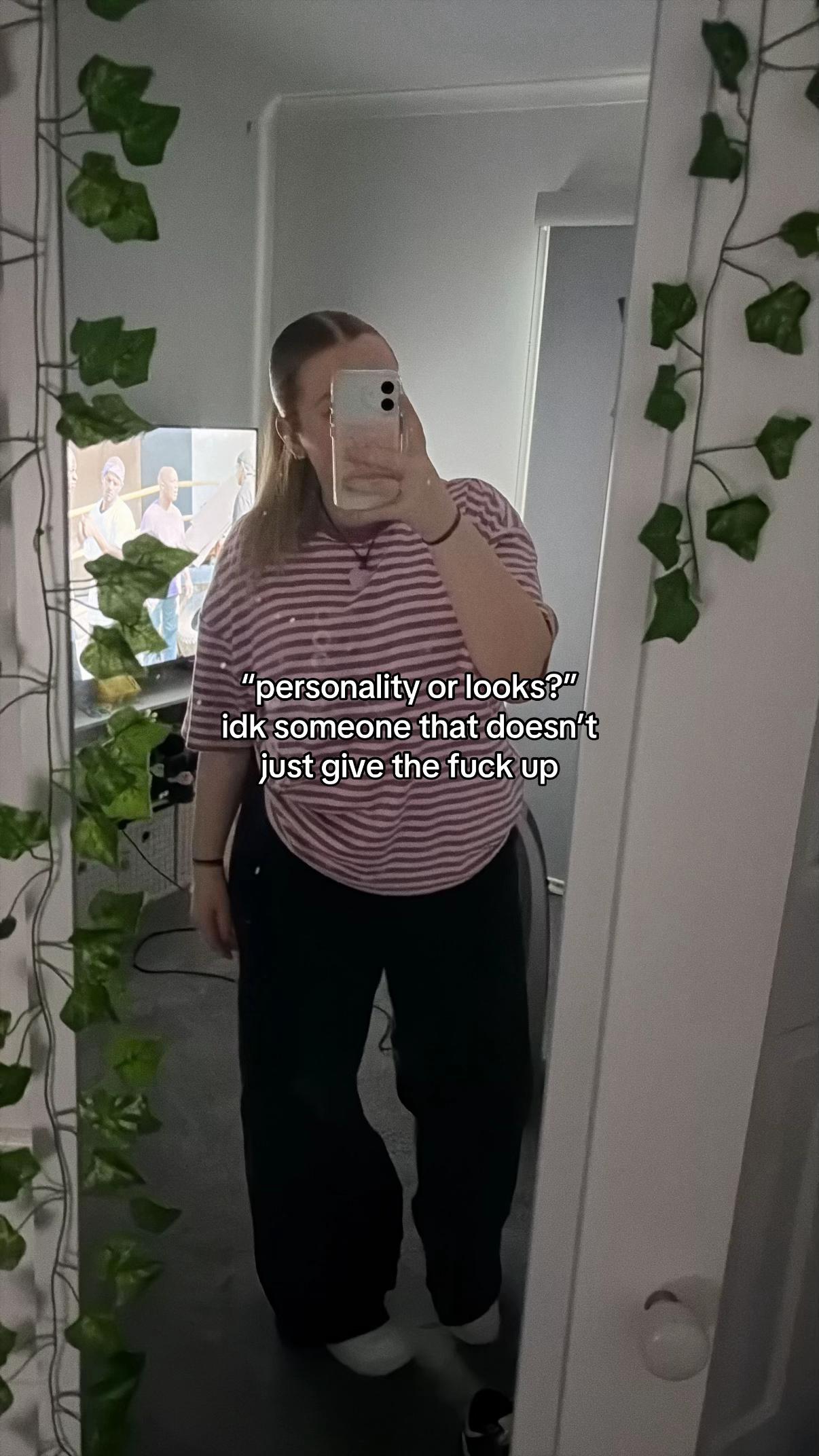 @userrlysy