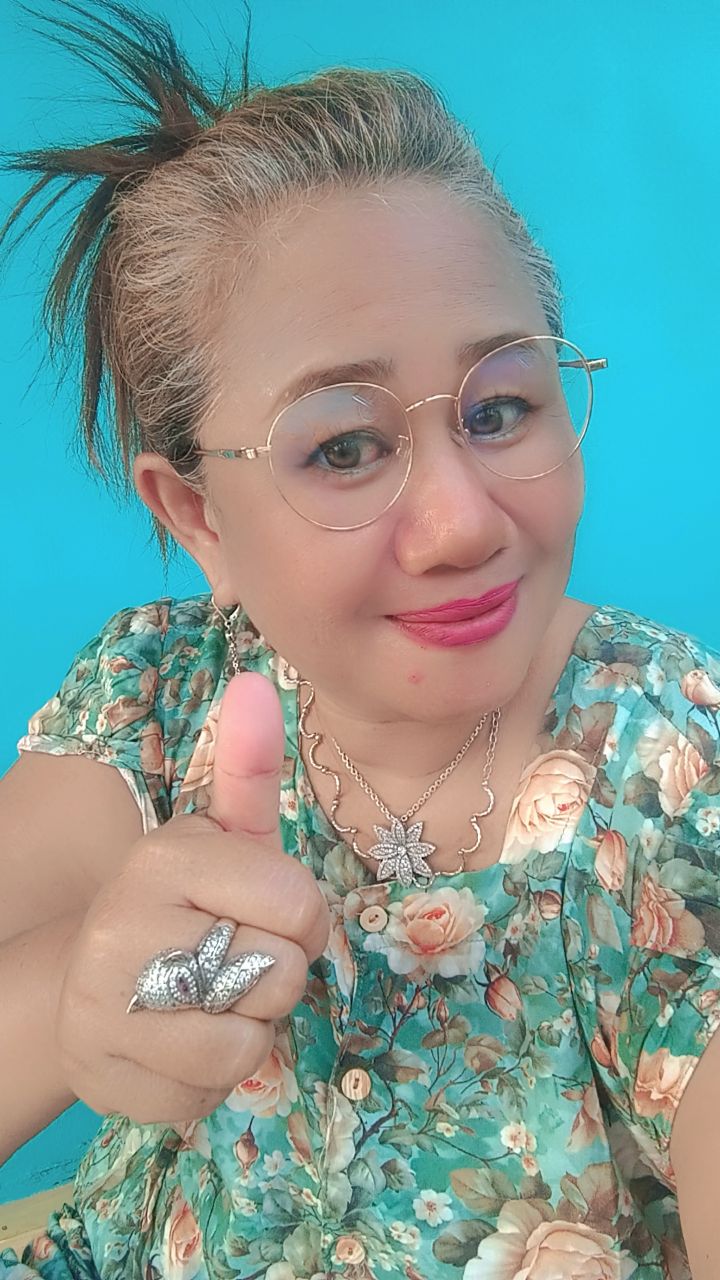@Esna janda cantik ✨🥰