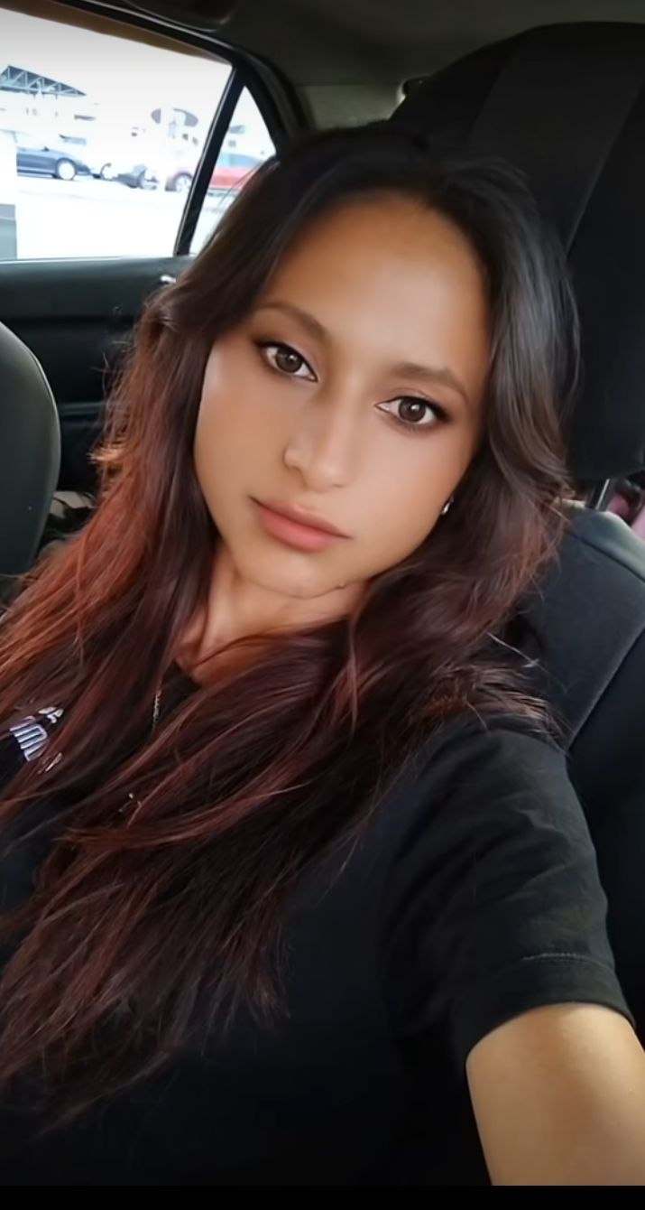 @bruneta_tha 🫶🔞🚭⚠️