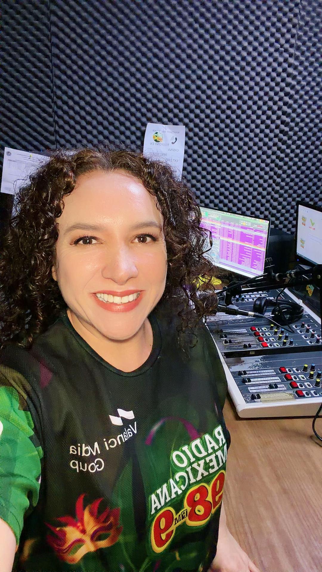 @Karla Caballero Locutora