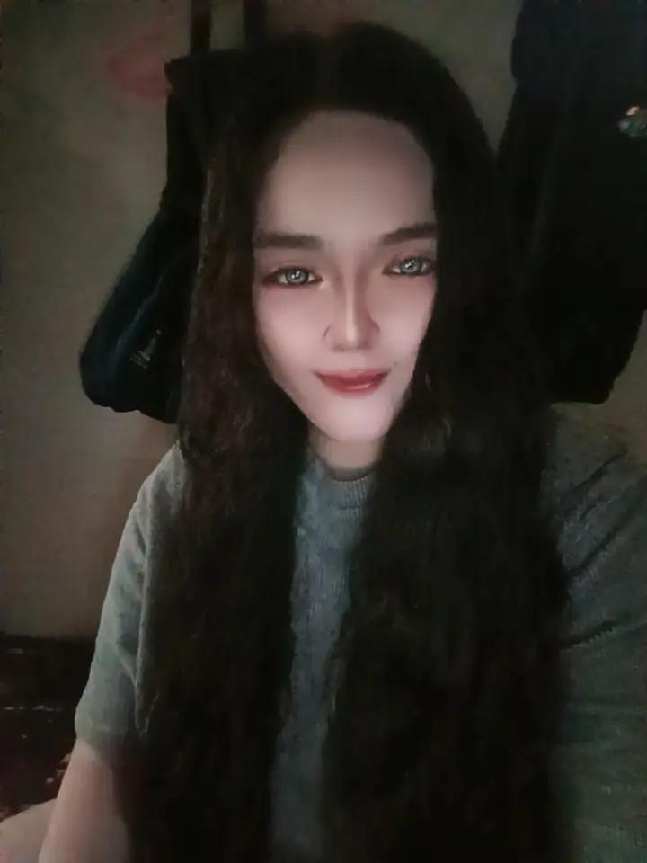 @Zyra May Landrito Azarcon