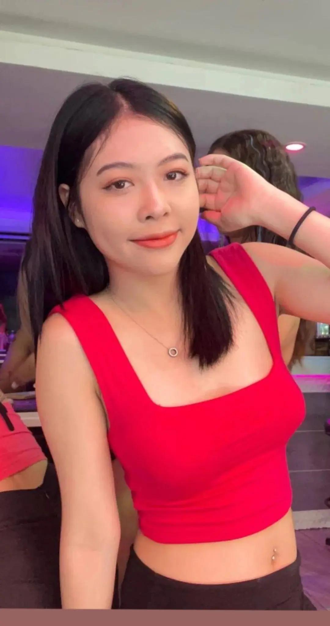 @ROSA 🌹