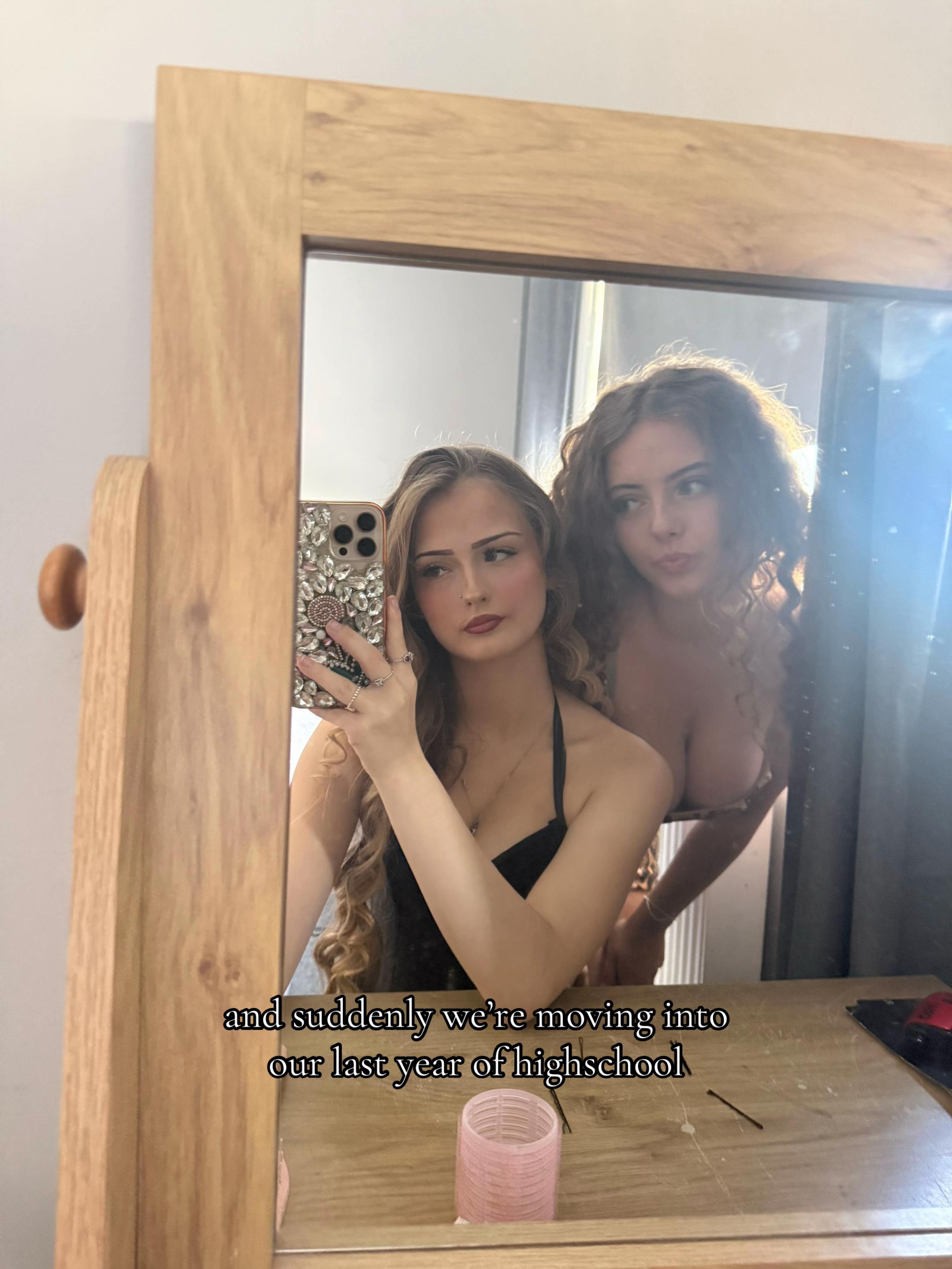 @🫠🫠