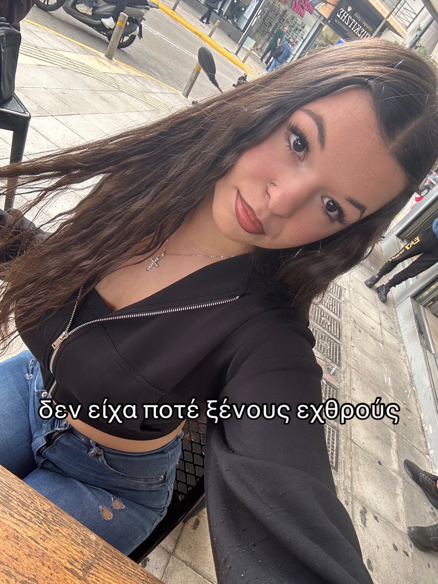 @♱
